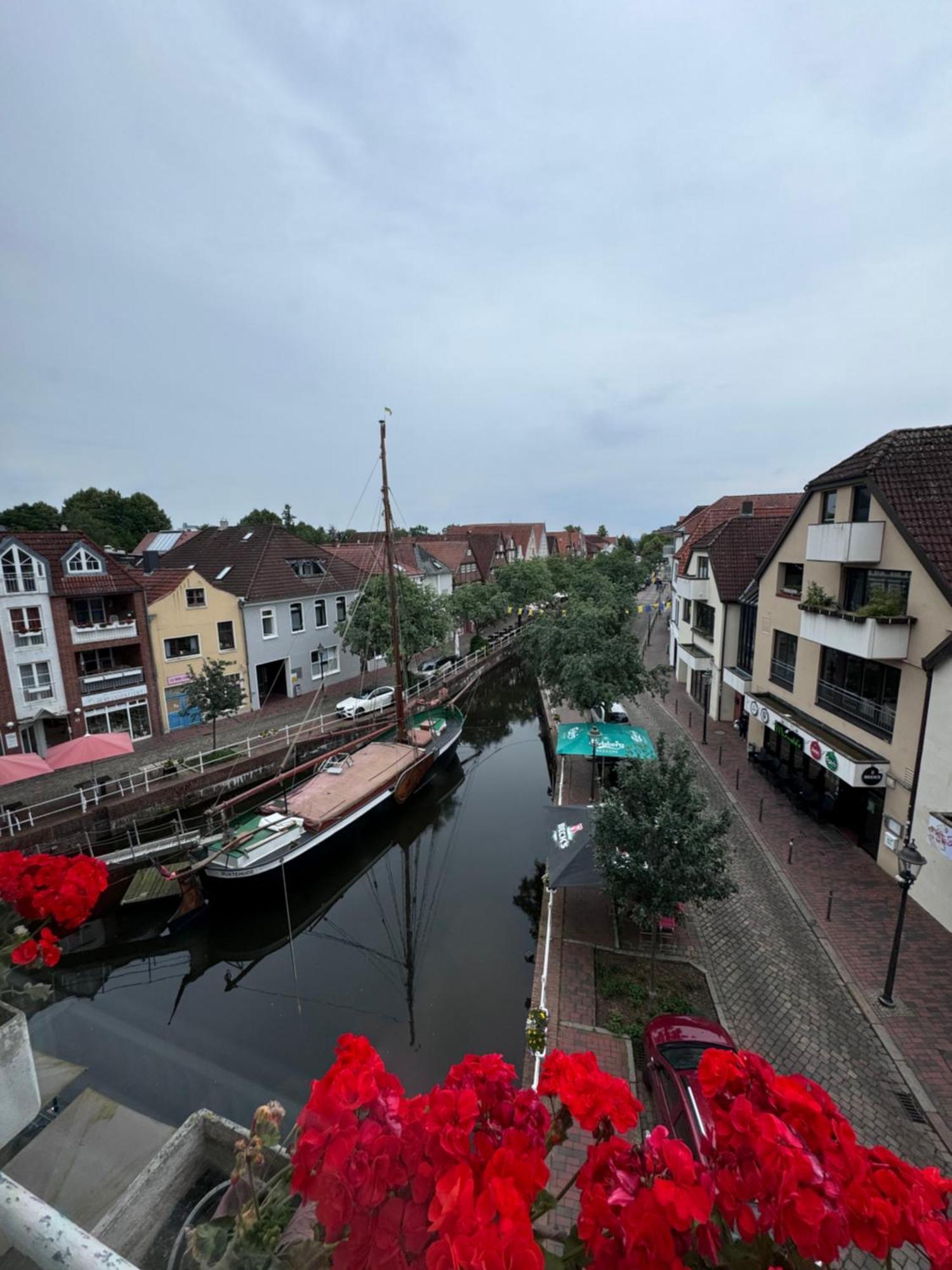 Zur Muehle - Hotel Am Fleth Buxtehude Exterior photo