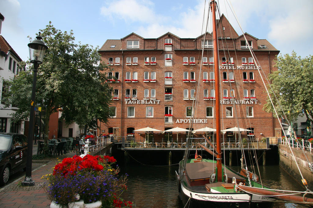 Zur Muehle - Hotel Am Fleth Buxtehude Exterior photo